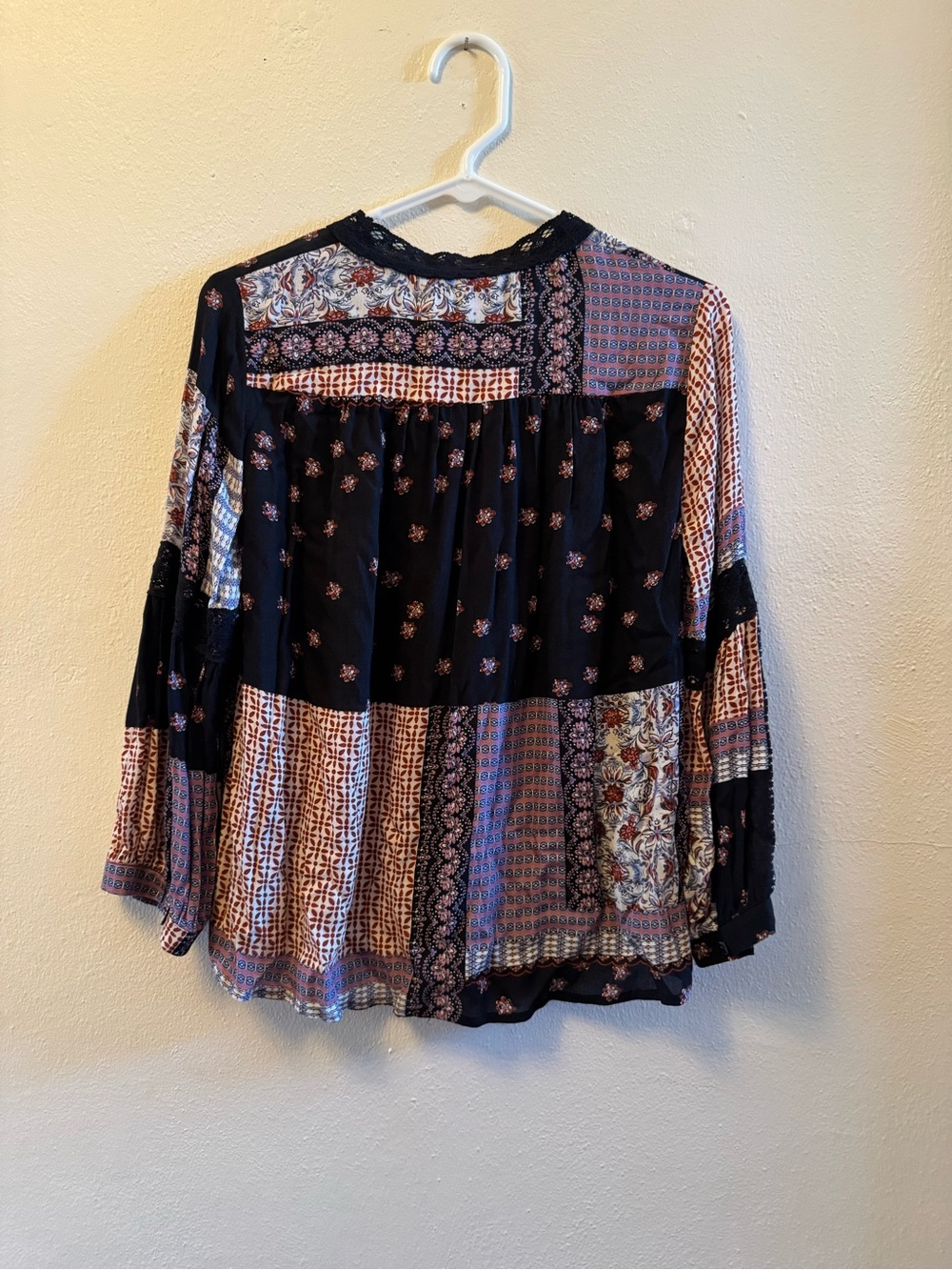 NWOT Lucky Brand Boho Patchwork Peasant Blouse Mixed Floral Print Lace Trim Top - Picture 2 of 12